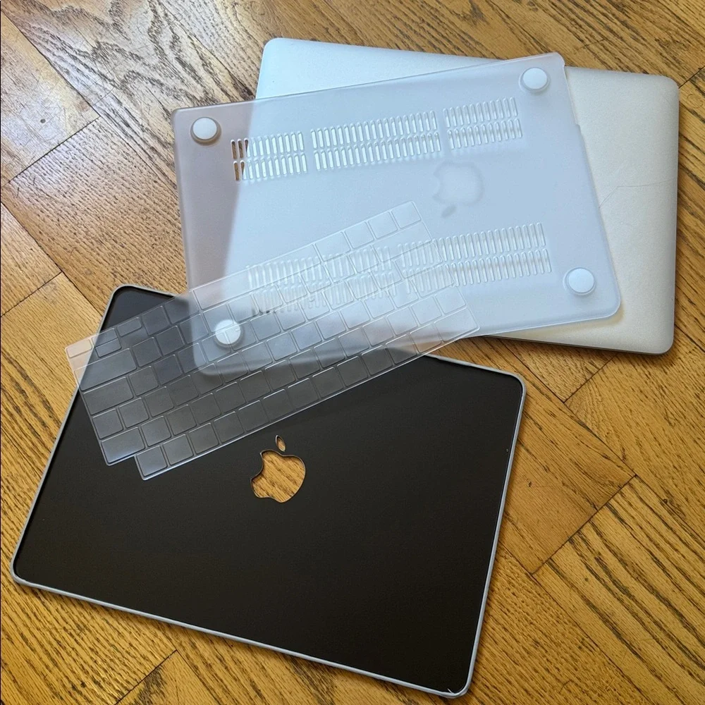 Laptop Checkered off white case